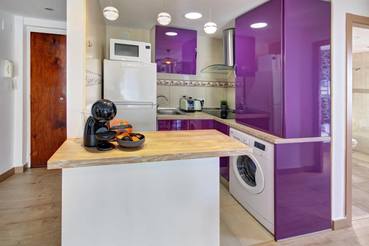 Pau Casals, 2 Min Walk From The Sea & Sea View